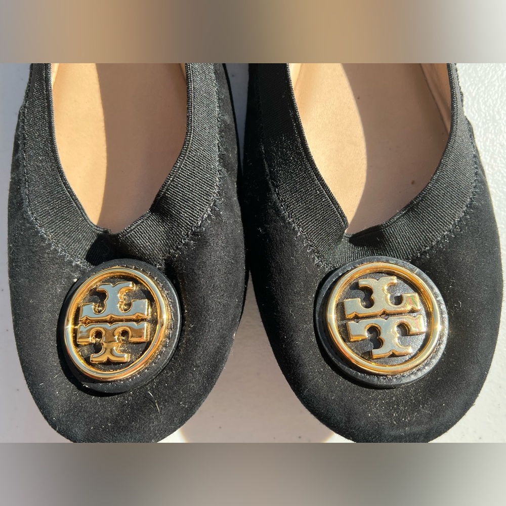 BLACK "CAROLINE 2 " LANCASTER SUEDE GOLD REVA BALLET FLATS
